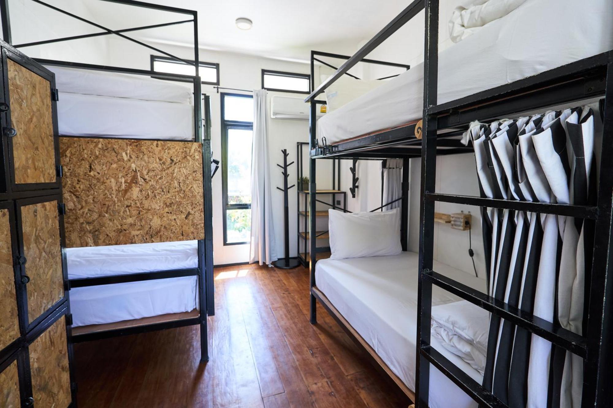 Sherloft Home & Hostel Chiang Mai Room photo